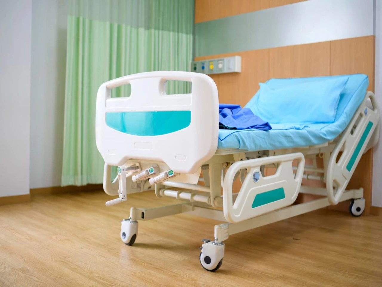 ICCU Full Fowler Bed Rental, ICCU Full Fowler Bed Services - Oxygen Cylinders