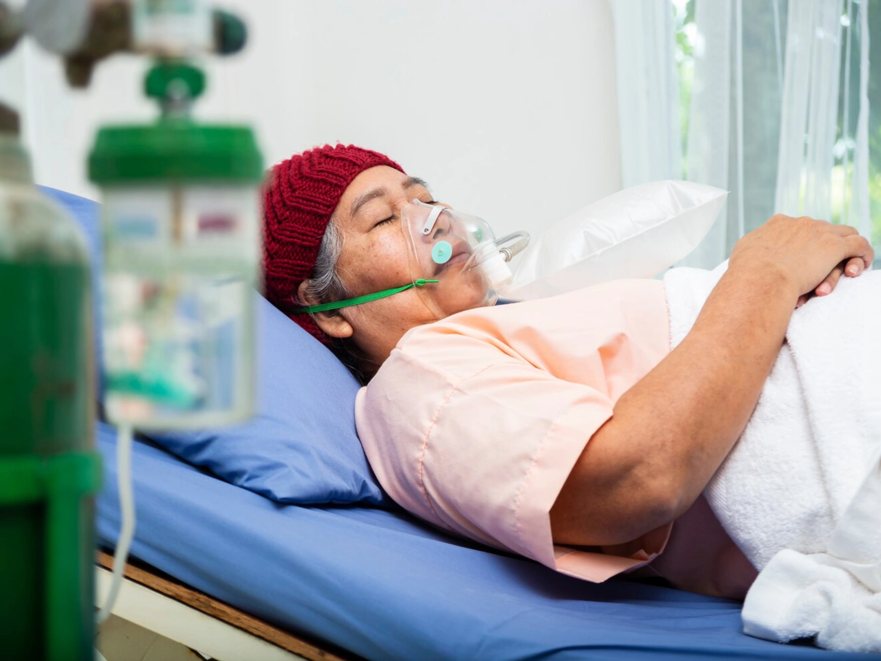 Oxygen Regulator Rental, Oxygen Regulator Services - Oxygen Cylinders